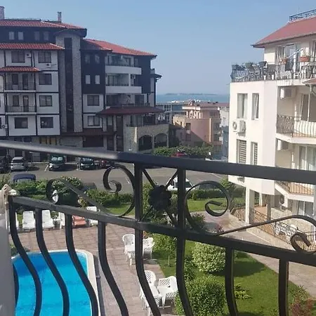 شقة Святой Влас Апартаменты С Одной Спальней У Моря سفيتي فلاس